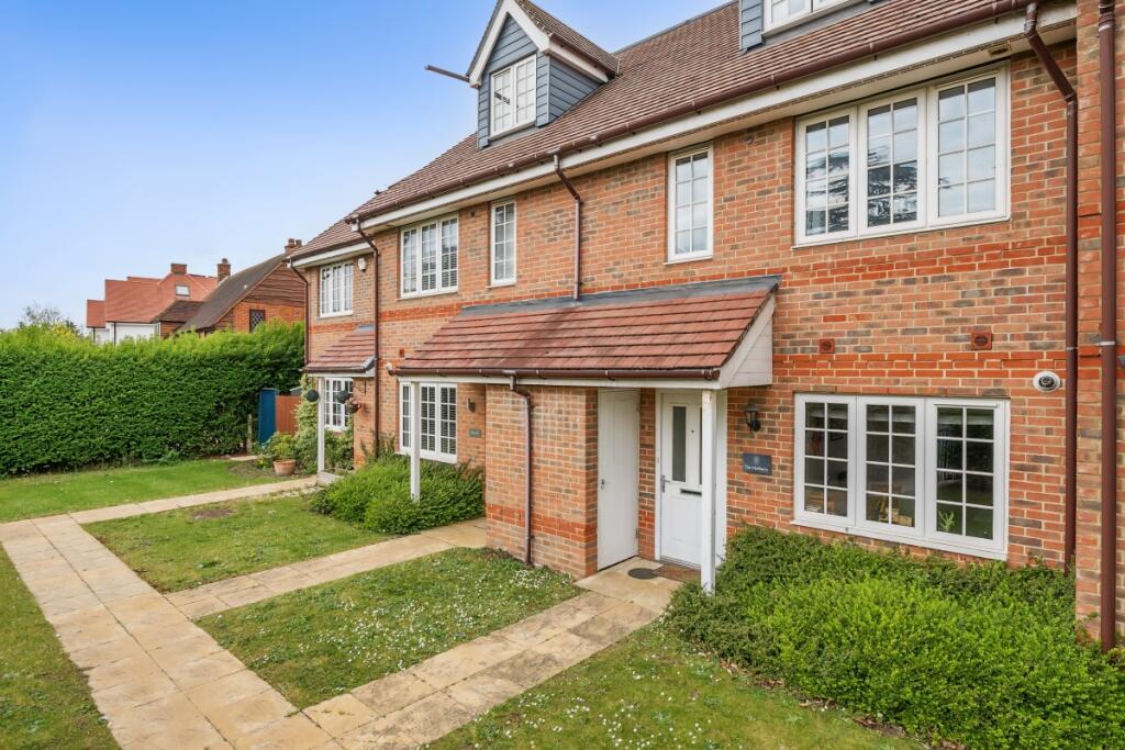 Main image of property: Shoppenhangers Road Maidenhead SL6