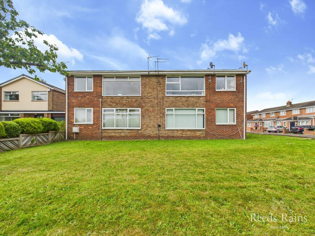 Main image of property: 42 Bamburgh Road, Durham, County Durham DH1 5NW