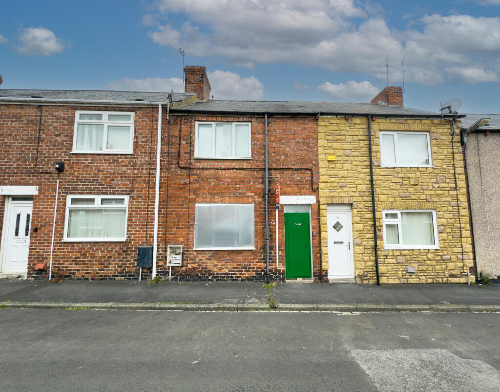 Main image of property: 20 Queen Street, Grange Villa, Chester le Street, County Durham DH2 3LT