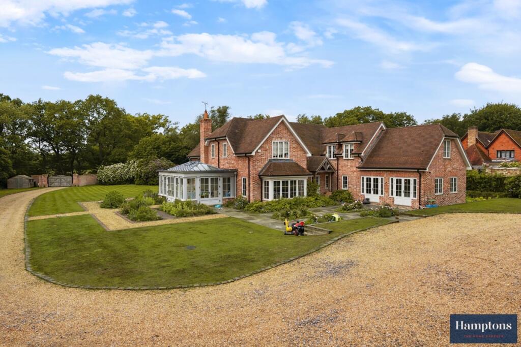 Main image of property: Gracious Pond Road, Chobham GU24