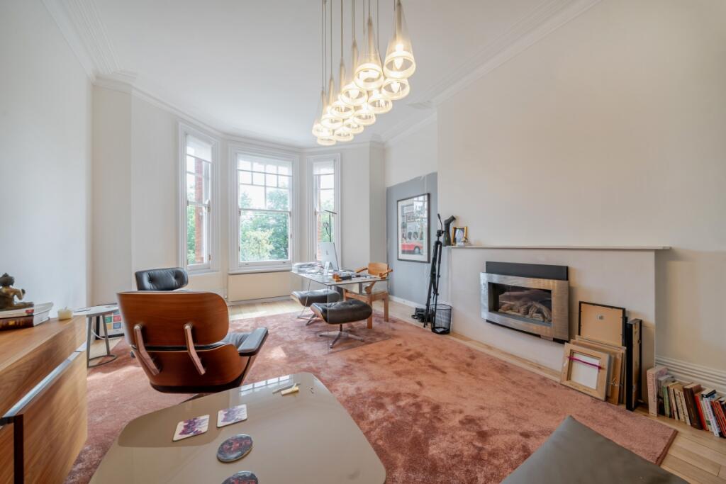 Main image of property: Cheyne Walk London SW3
