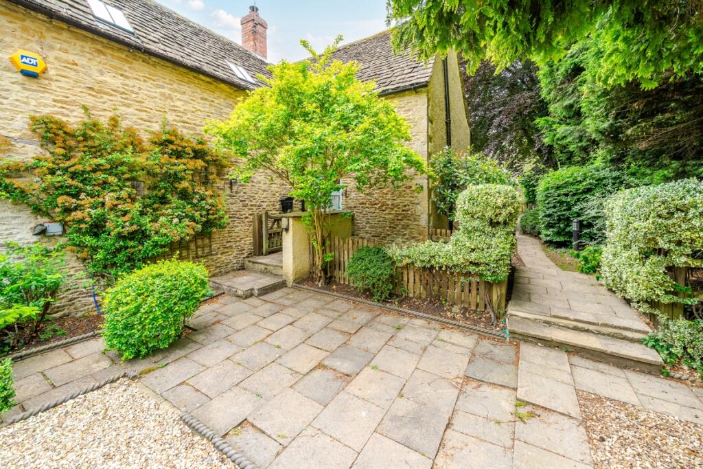 Main image of property: Lower End Daglinworth GL7