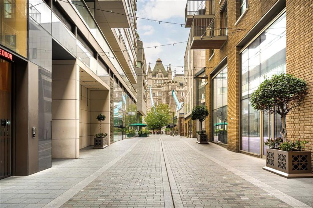 Main image of property: Duchess Walk, Shad Thames