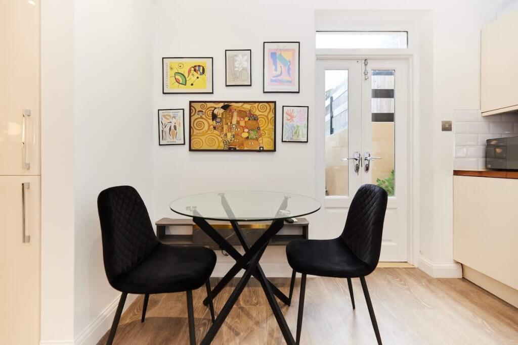 Main image of property: Southwark Park Road, Bermondsey, SE16