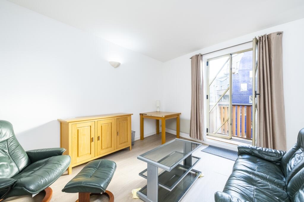 Main image of property: The Circle, Shad Thames, SE1