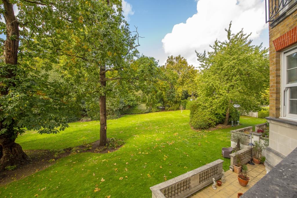 1 bedroom apartment for rent in Chapman Square London SW19