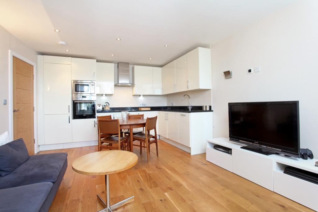 Main image of property: William Street Windsor SL4