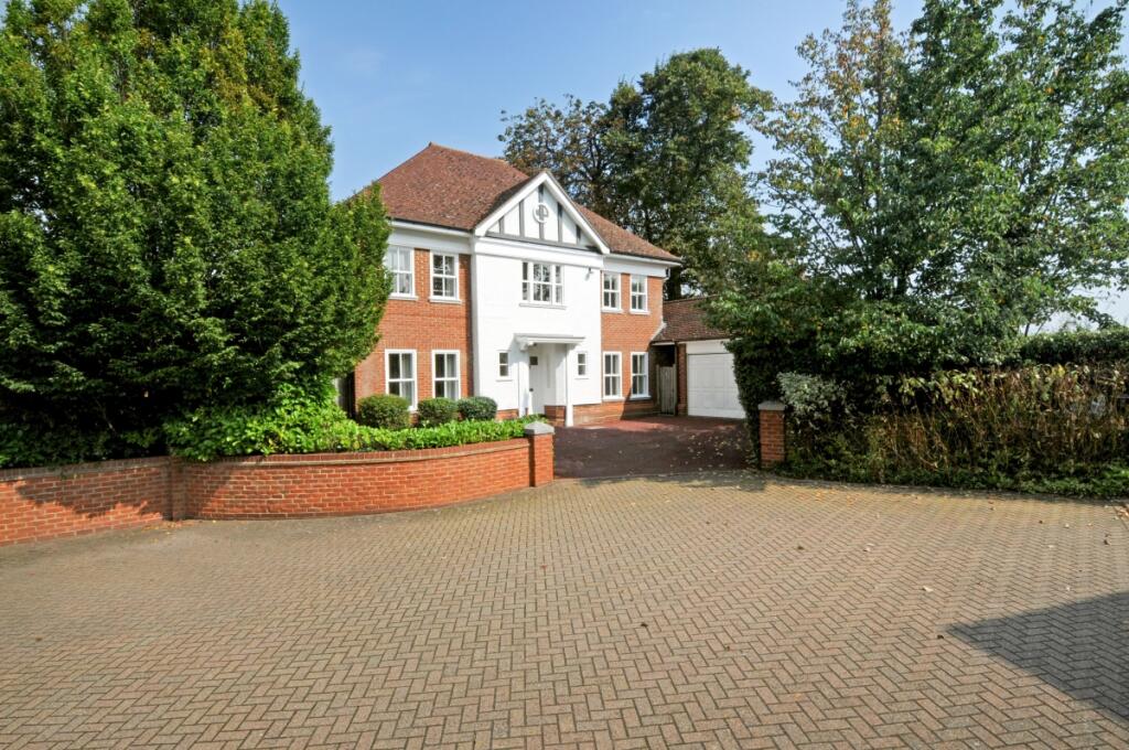 Main image of property: Queens Acre Windsor SL4