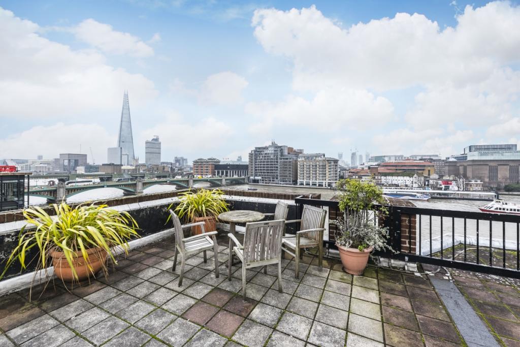 1 bedroom apartment for rent in Upper Thames Street London EC4V