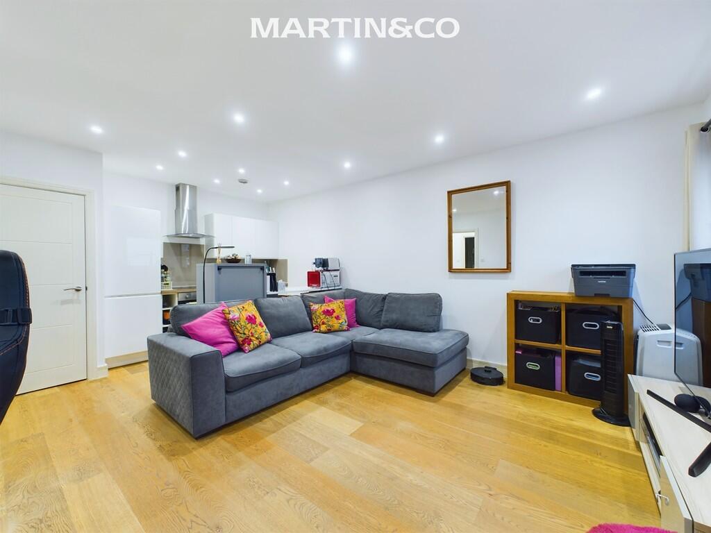 Main image of property: High Street, Slough