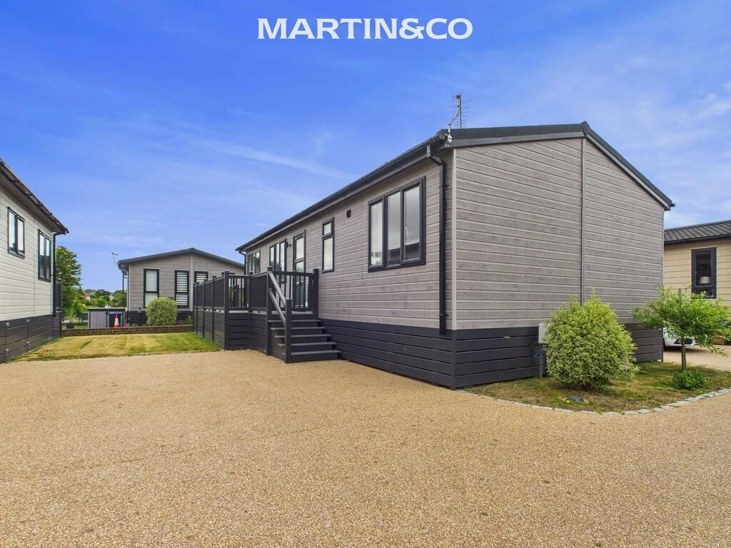Main image of property: Thames Retreat, Chertsey Lane