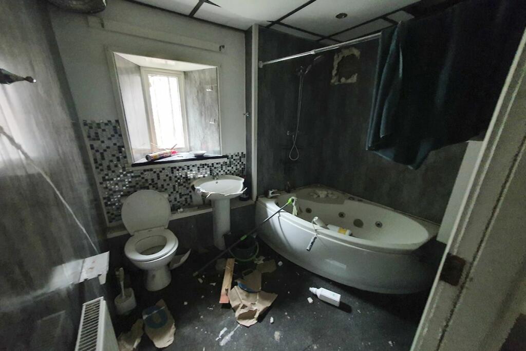 Additional property image - 64, Millgate Loan, Arbroath, DD111QW