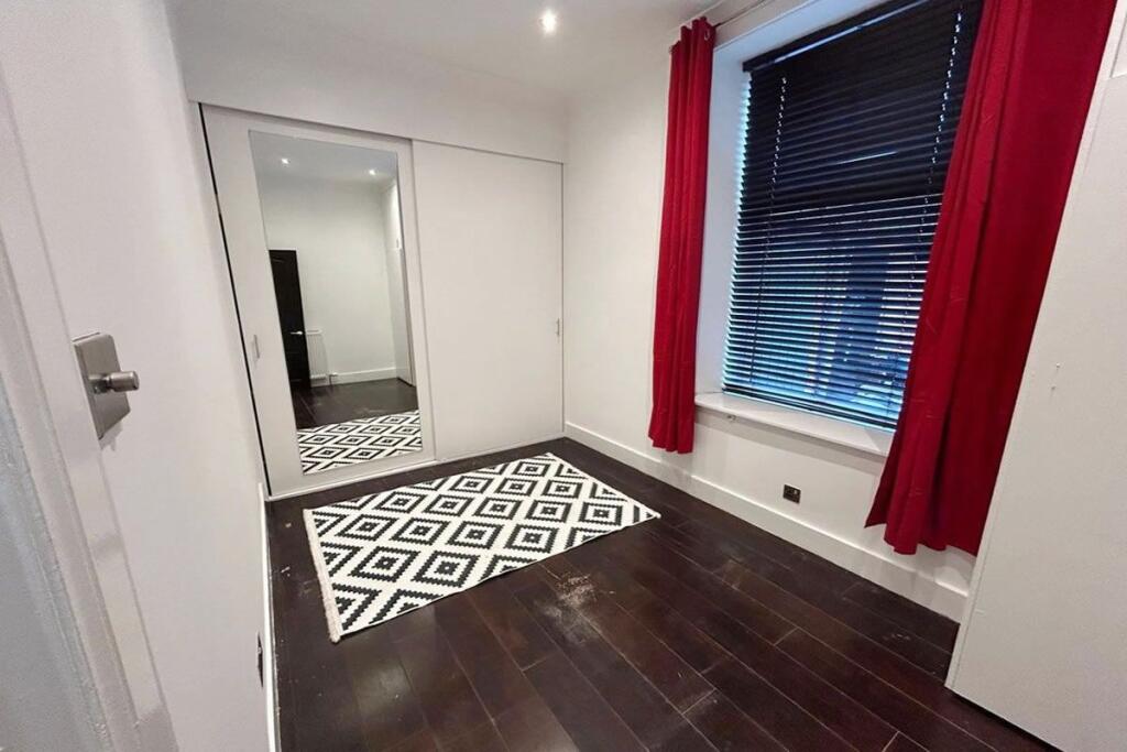 Additional property image - 10, Howburn Place, Flat G-F, Aberdeen, AB116XX