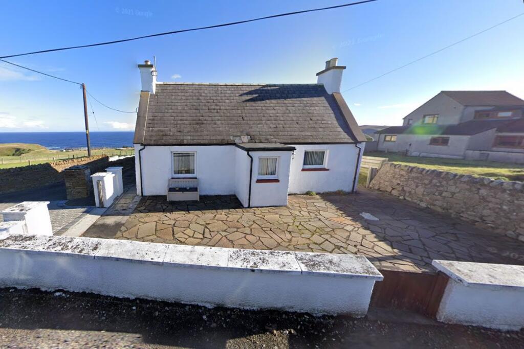 Main image of property:  129, Bayview Cottage, Portskerra, Thurso, KW147YL