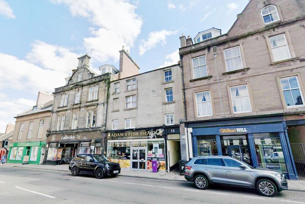Main image of property: 15, High Street, Flat 3 (2FF and Garden), Montrose, Angus, DD108LU