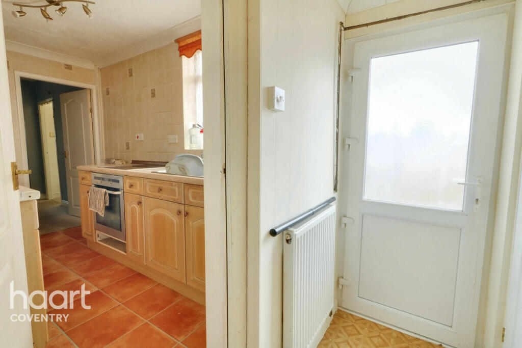 3 bedroom end of terrace house for sale in Poole Road, Coventry, CV6
