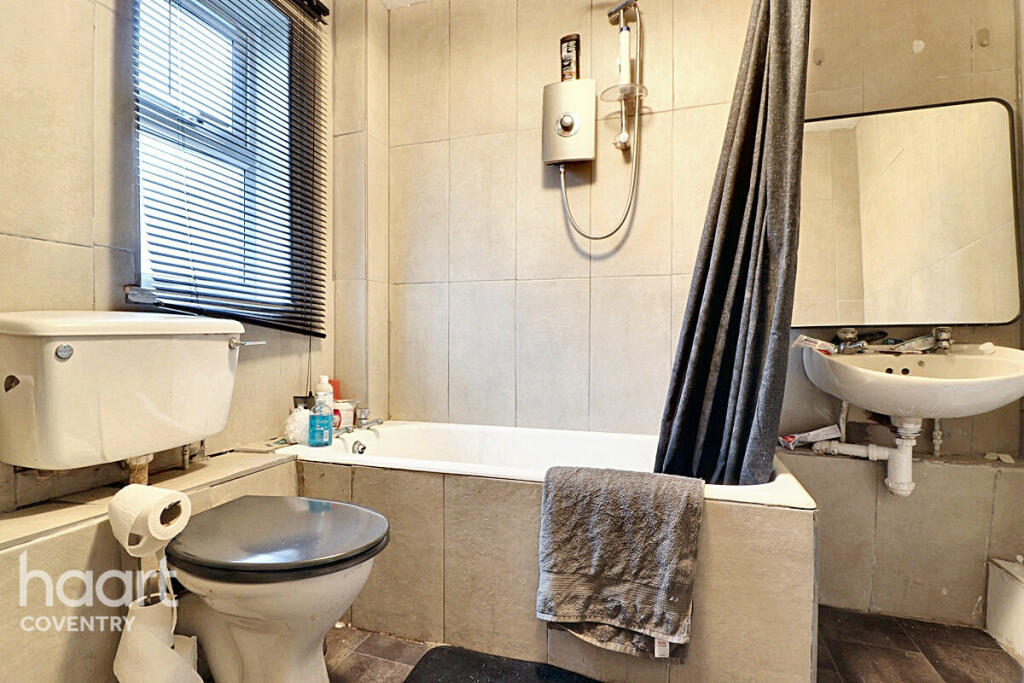 Additional property image - Edgehill Place, Coventry
