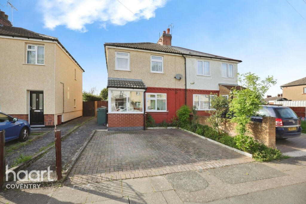 3 bedroom semi-detached house