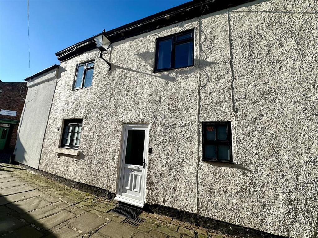 Main image of property: Bridgegate, Howden