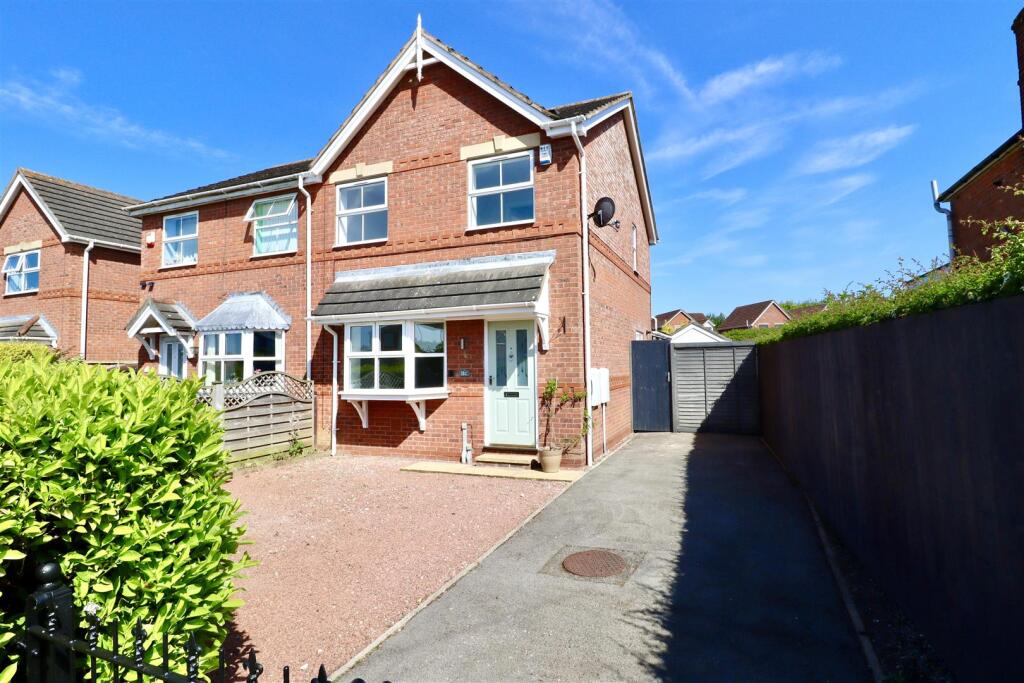 Main image of property: Cliffe Road, Market Weighton, York