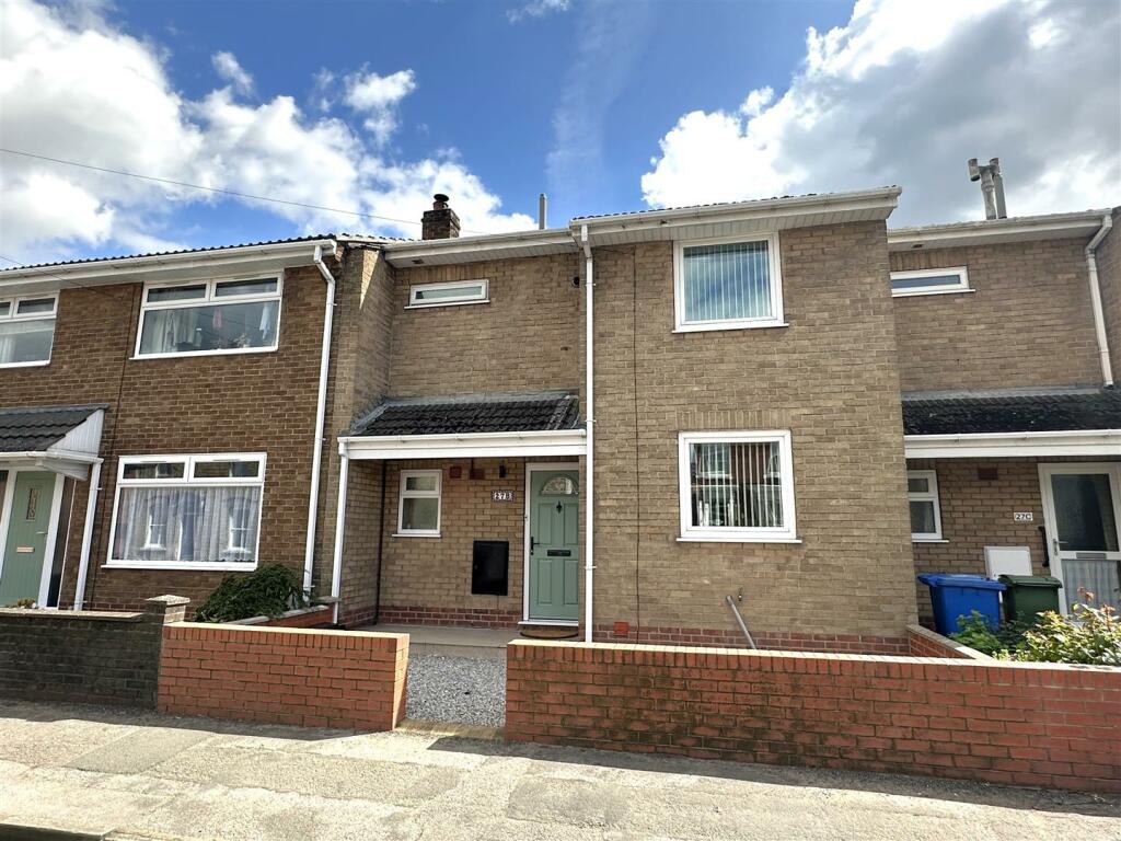 3 bedroom terraced house for sale in Westgate, North Cave, Brough, HU15