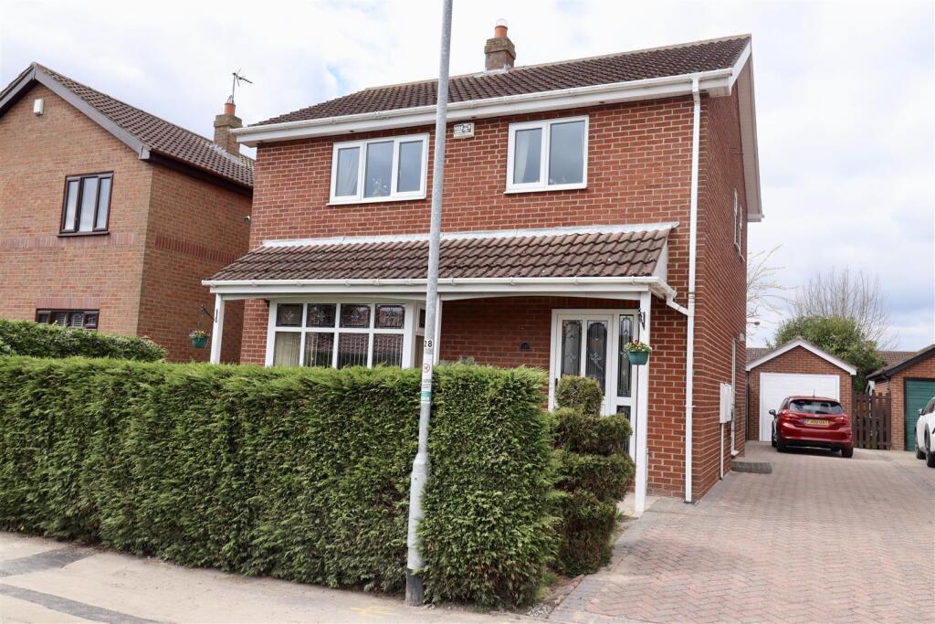 Main image of property: Bellasize Park, Gilberdyke,