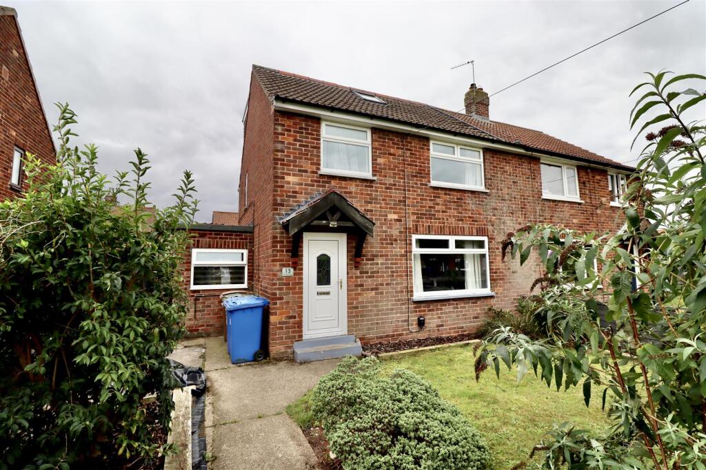 Main image of property: Wold View, Brough