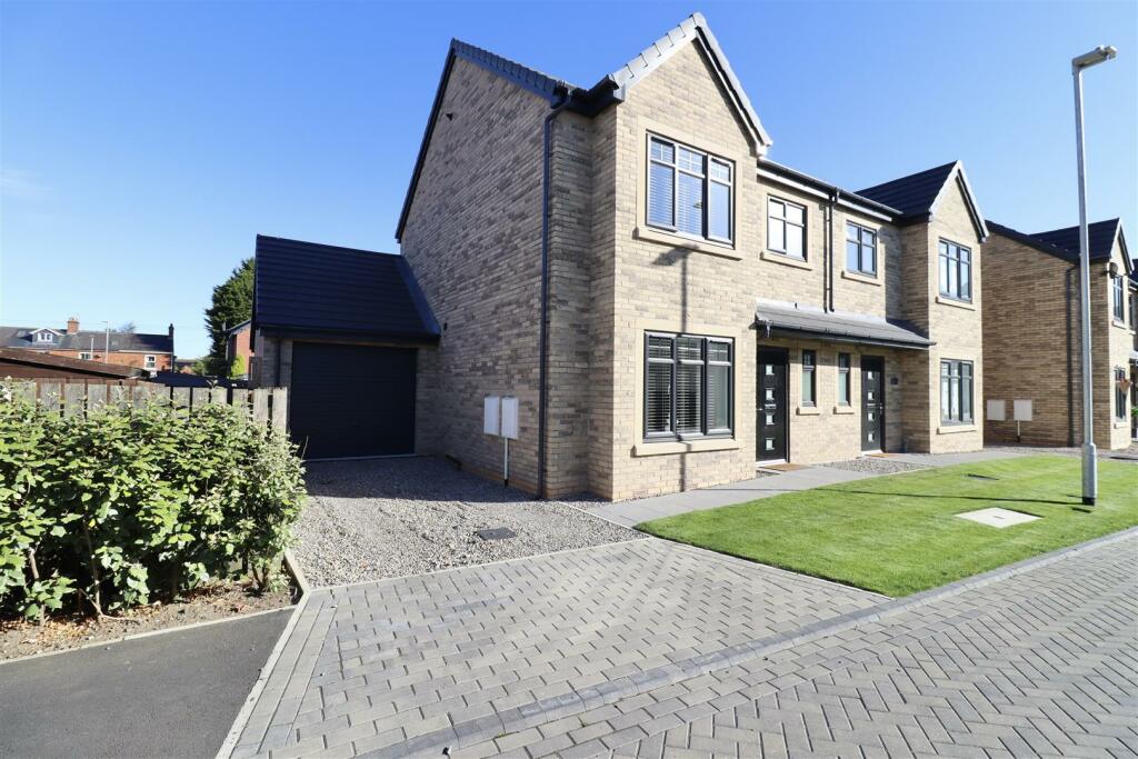 Main image of property: Coulson Croft, Gilberdyke