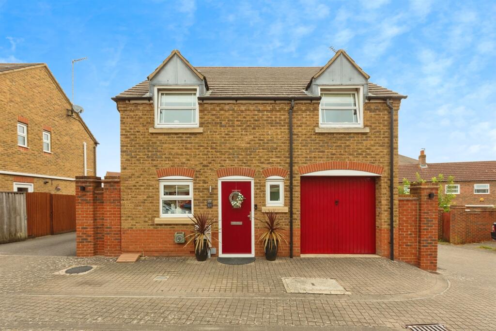 Main image of property: Portman Mews, Aylesbury