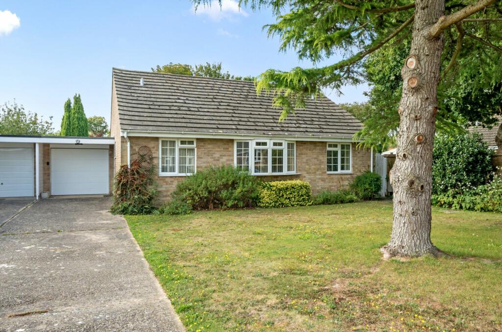 Main image of property: Longmeadow Gardens, Birdham, PO20