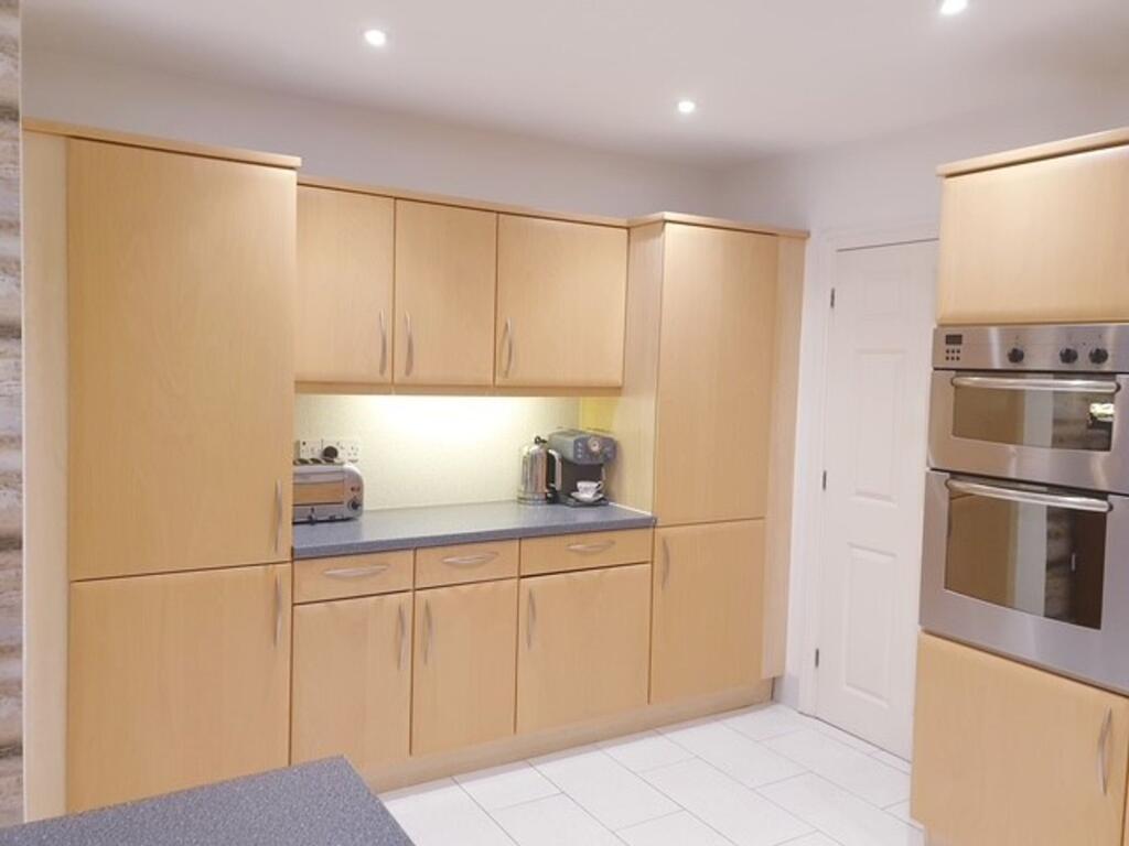 Additional property image - Hunters Mews, Fontwell, BN18