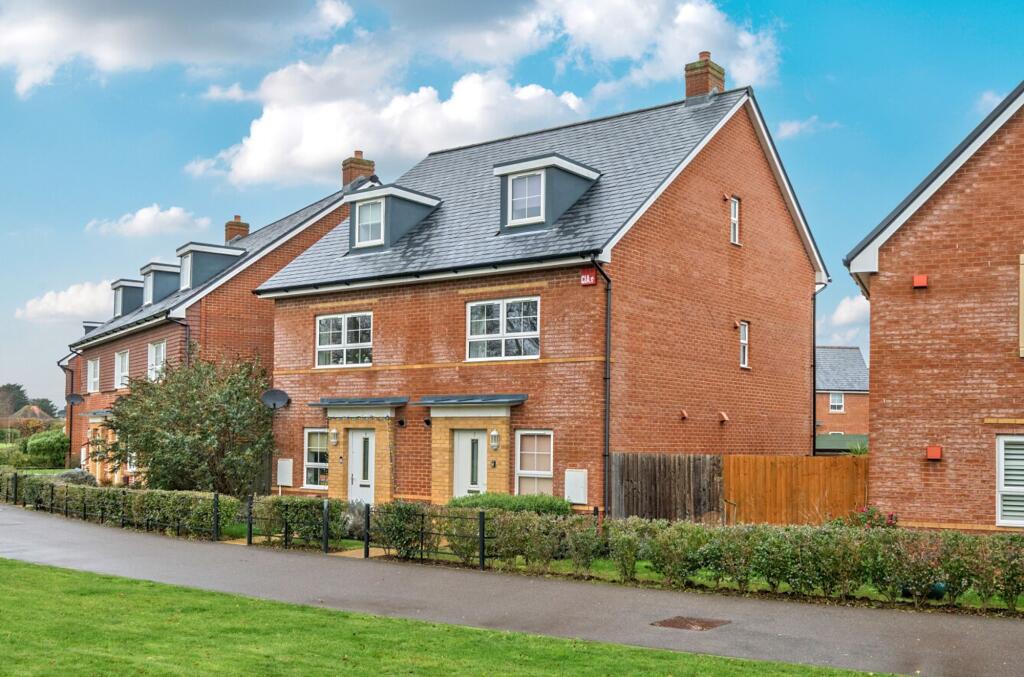 Main image of property: Gerard Walk, Westhampnett, PO18