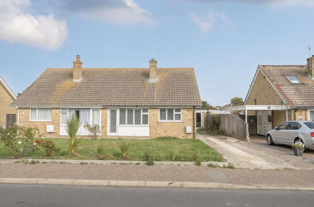 Main image of property: Elm Close, Bracklesham Bay, PO20