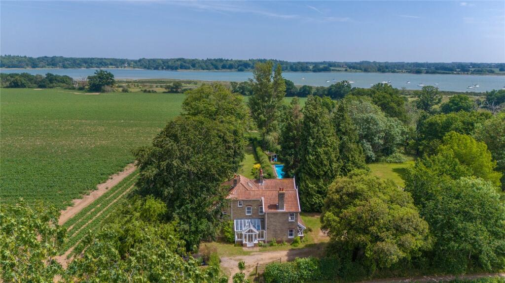Main image of property: Waldringfield, Woodbridge, Suffolk, IP12