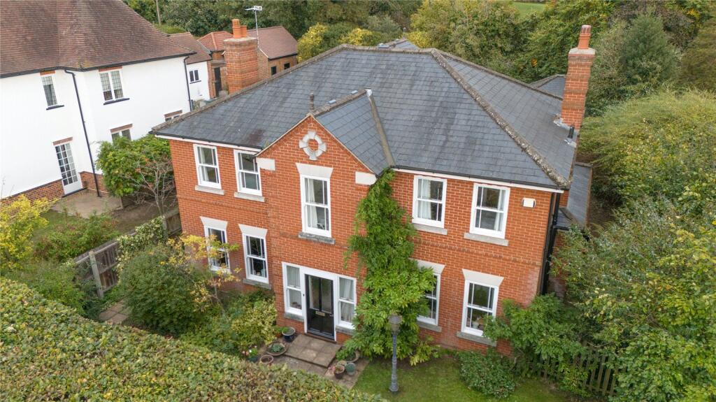 Main image of property: Henley Road, Ipswich, Suffolk, IP1