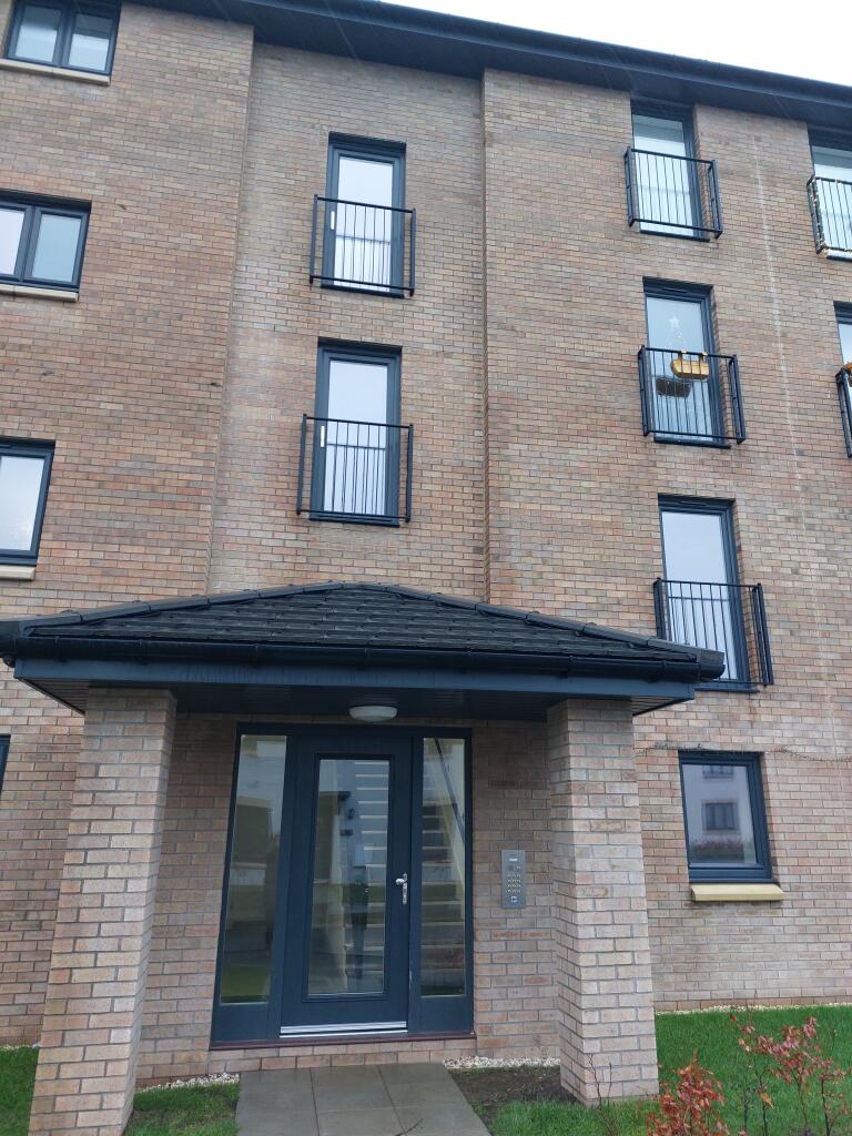 Main image of property: Flat 10, 50 Briggers Brae, South Queensferry