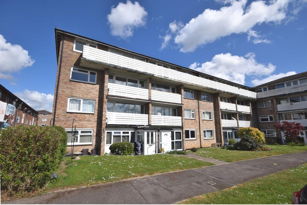 Main image of property: 73 Walderton House, Wendover Road, Havant, PO9