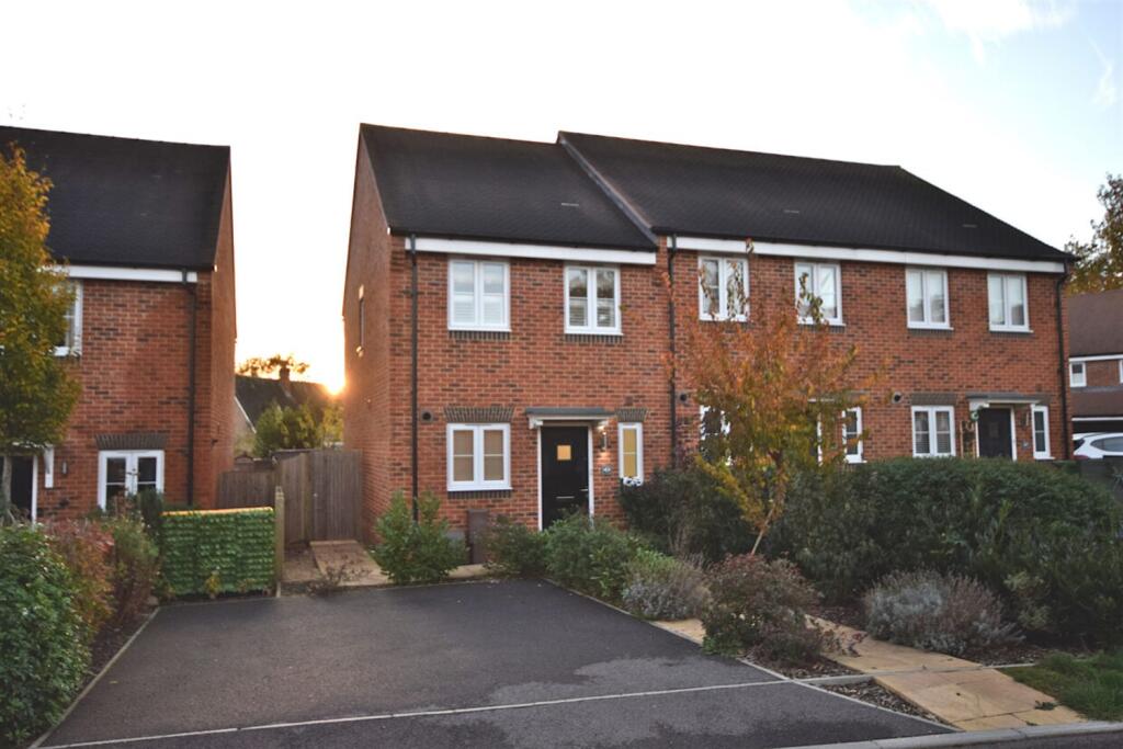 Main image of property: Oak Tree Close, Rowlands Castle, PO9