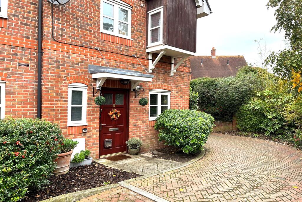 Main image of property: Dukes Close, Westbourne, PO10