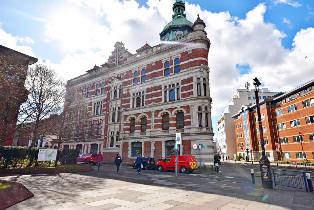 Main image of property: 12 Charter House, Lord Montgomery Way, Portsmouth, PO1