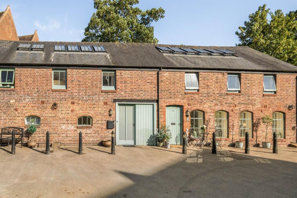 Main image of property: Springwell, Havant, PO9