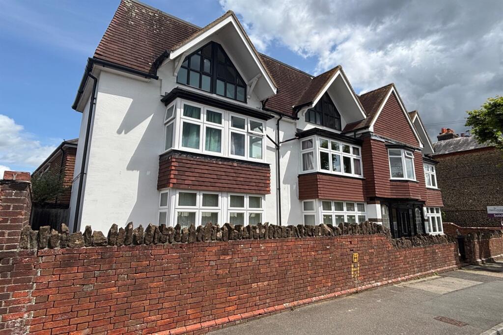 Main image of property: St. Peters Road, Petersfield, GU32