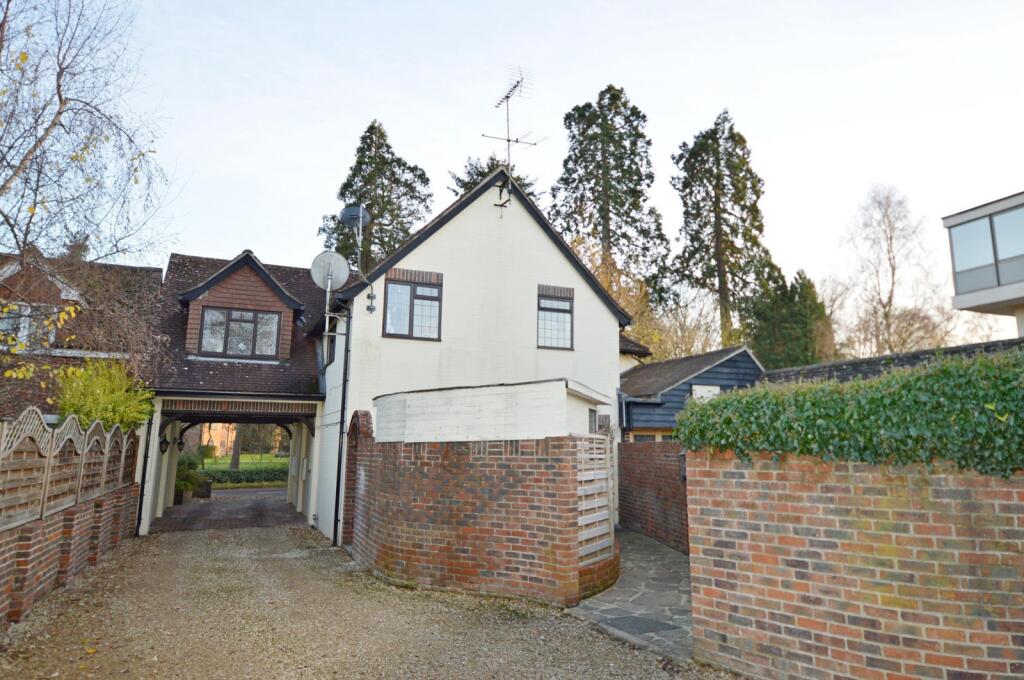 Main image of property: Haslemere Road, Liphook, GU30