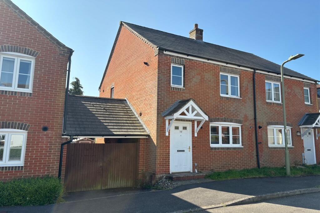 Main image of property: Collingwood Way, Petersfield, GU31