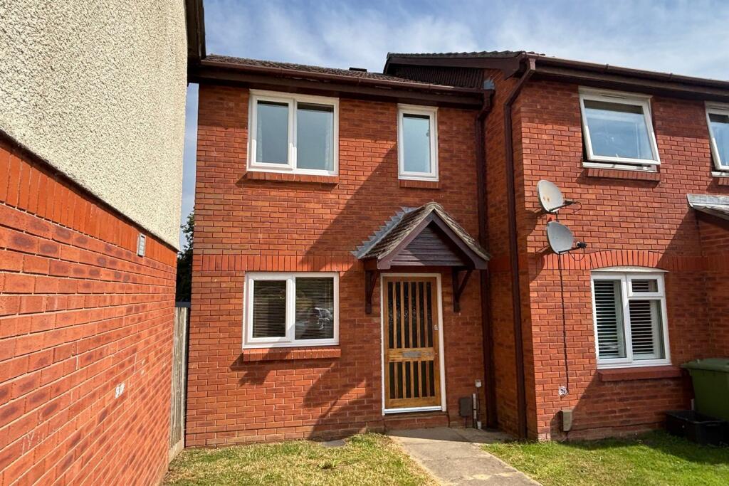 Main image of property: Dukes Close, Petersfield, GU32