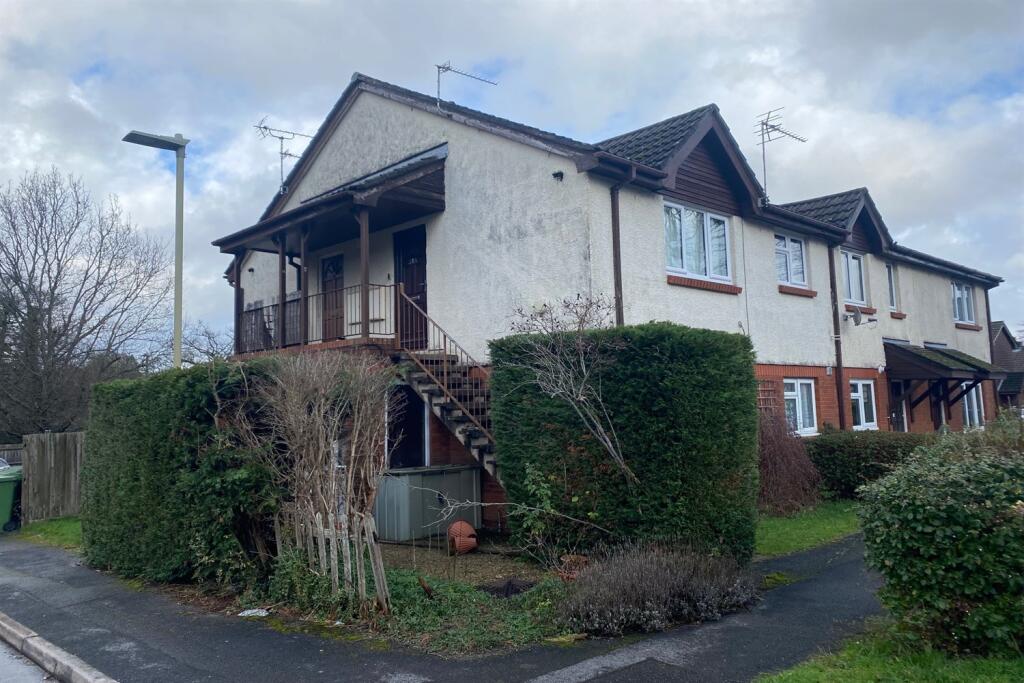 Main image of property: Dukes Close, Petersfield, GU32