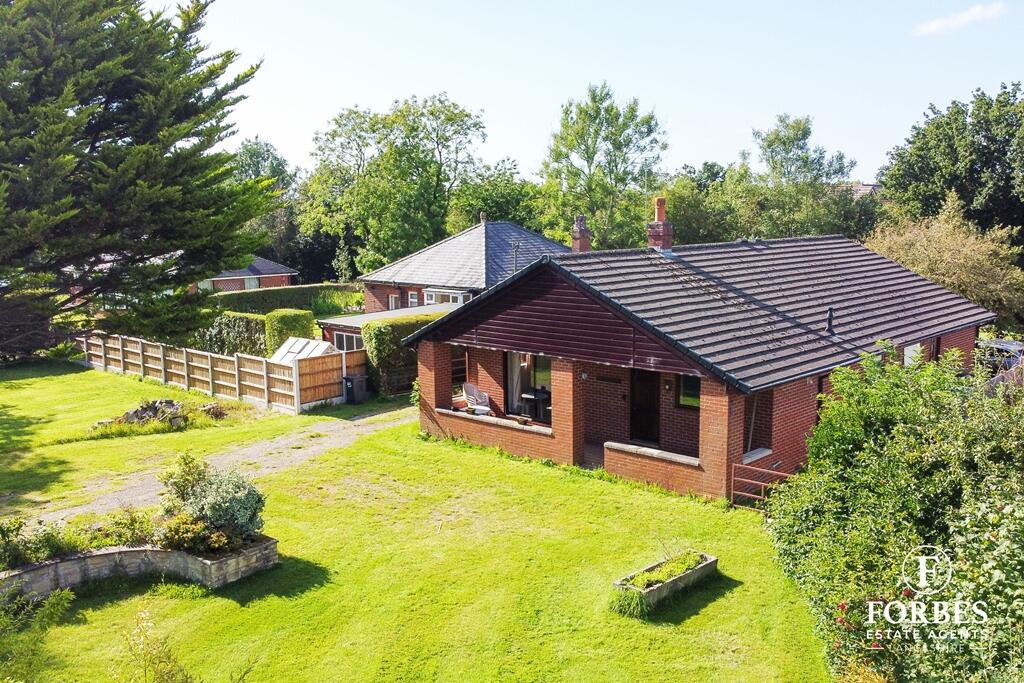 4 bedroom bungalow for sale in Chinaillon, Euxton Lane, Euxton, Chorley