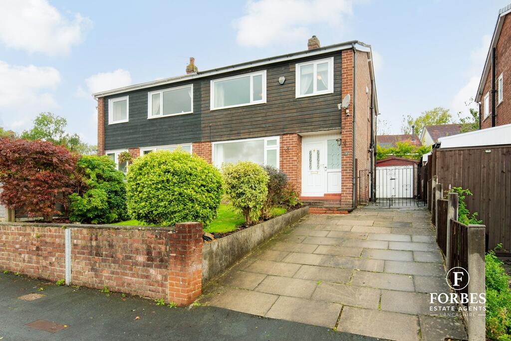 Main image of property: Carlton Avenue, Clayton-le-Woods, PR6