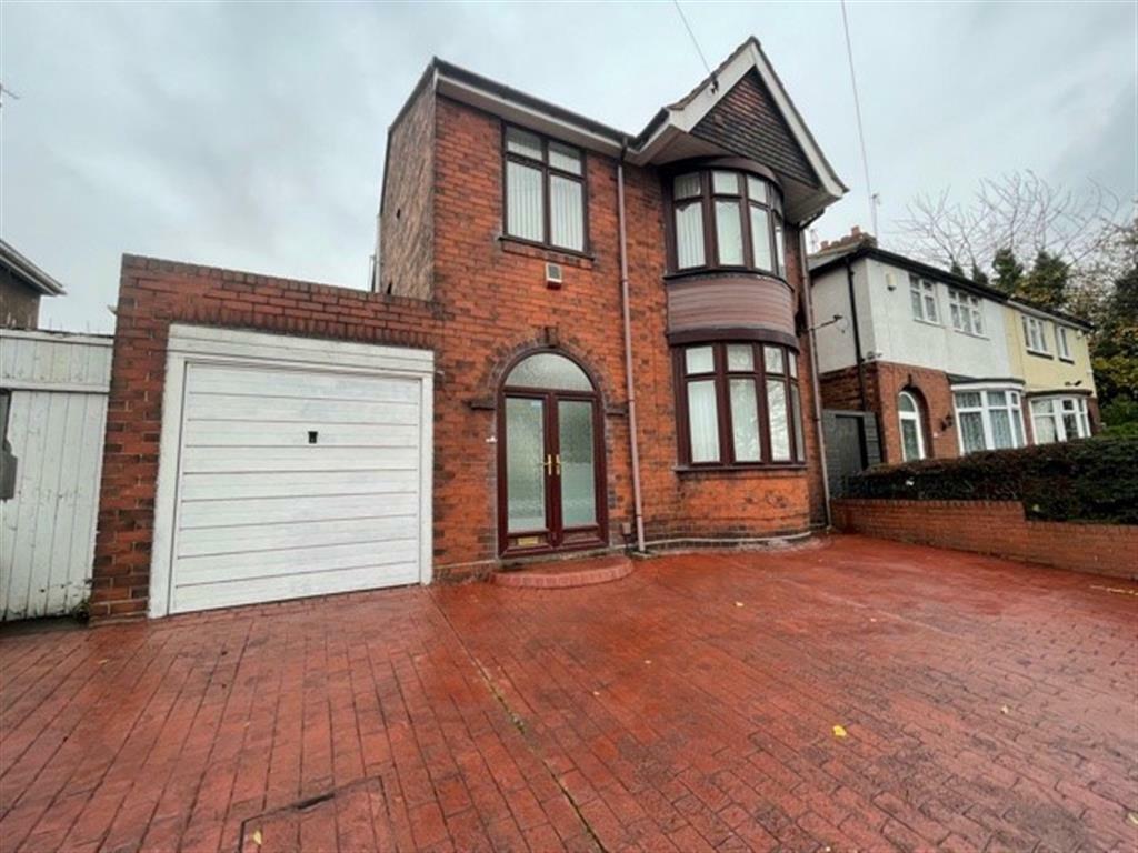 3 bedroom detached house for sale in Millfields Road, Bilston, WV14