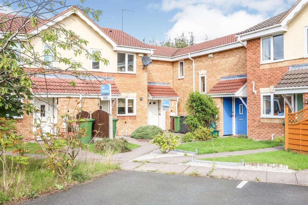 2 bedroom terraced house for sale in Park Meadow Avenue, Bilston, WV14